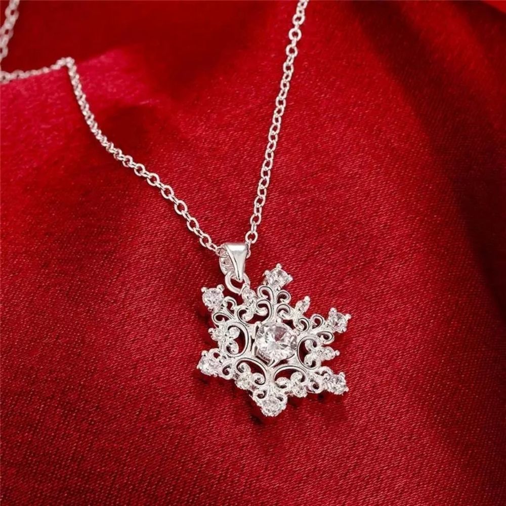 Snowflake Necklace Antique Vintage Style Silver Filigree New - Picture 2 of 3
